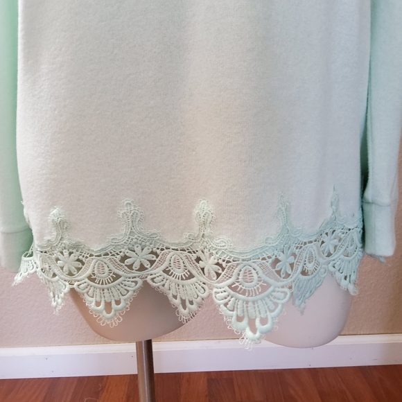 Soft Surroundings Lace Hem Tunic Sweater M Blue New - Picture 2 of 7